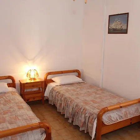 Apartment Circe Pansion Lixouri