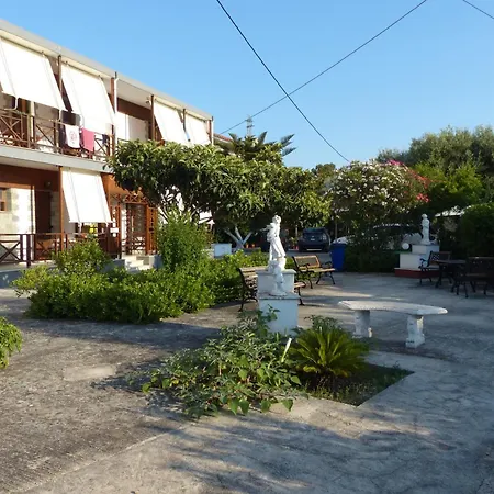 Circe Pansion Apartment *