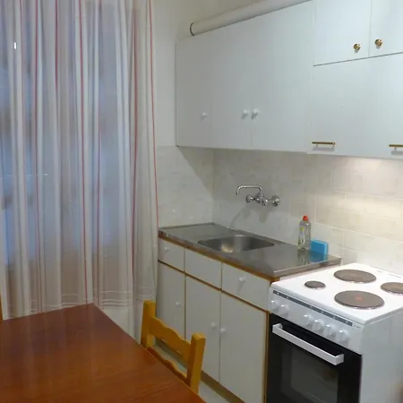 Circe Pansion Apartmán *