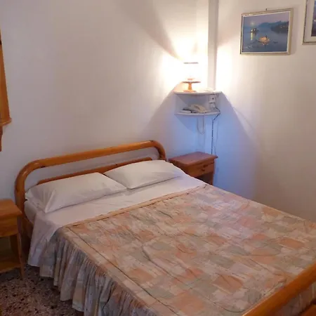 Circe Pansion Apartmán *