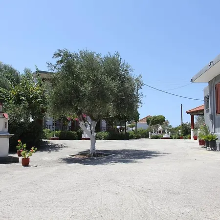 Circe Pansion Apartmán *
