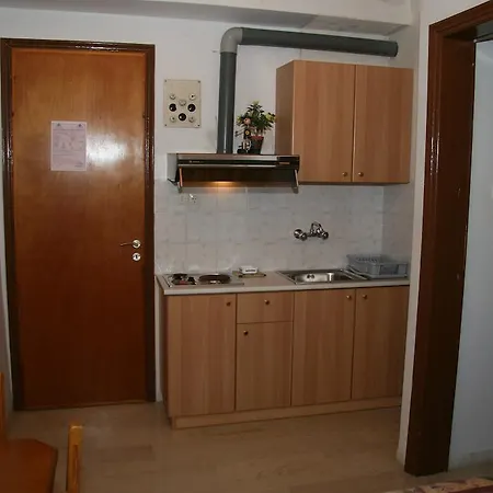 Apartment Circe Pansion Lixouri